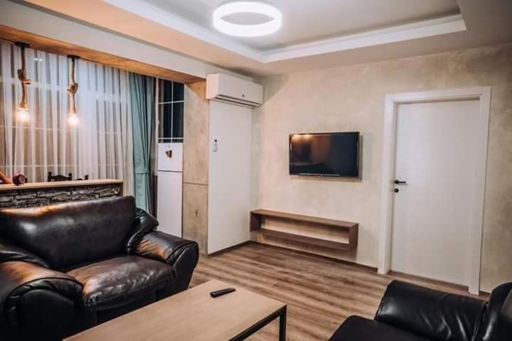 Finesi Apartments Ohrid Extérieur photo